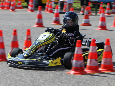 Jugend-Kart-Slalom